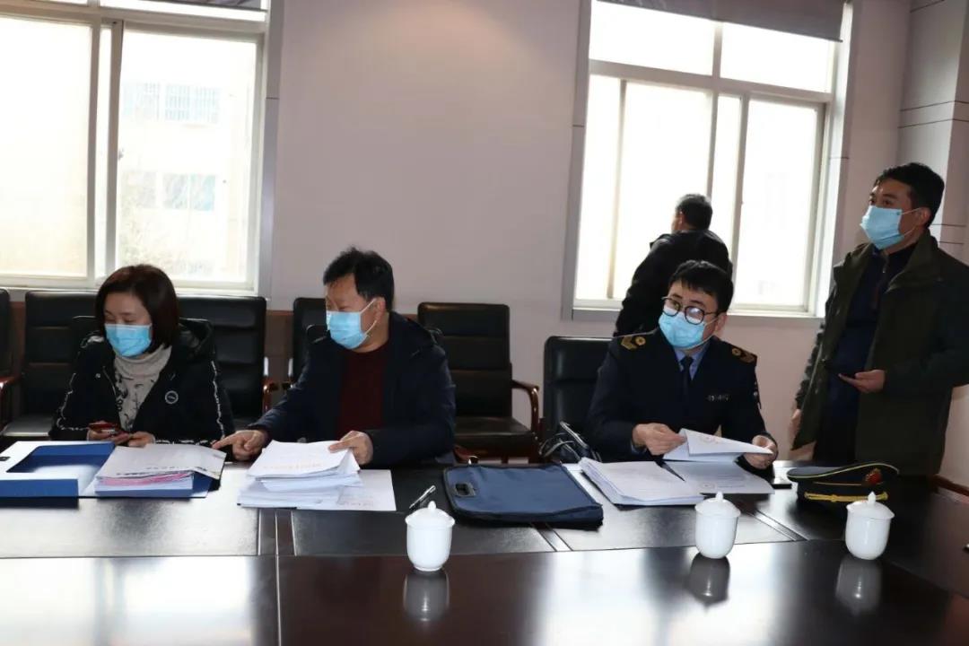 市,國資委,、,衛(wèi)健,委,領(lǐng)導(dǎo),到,公司,檢查,2月, . 市國資委、市衛(wèi)健委領(lǐng)導(dǎo)到公司檢查指導(dǎo)防疫工作